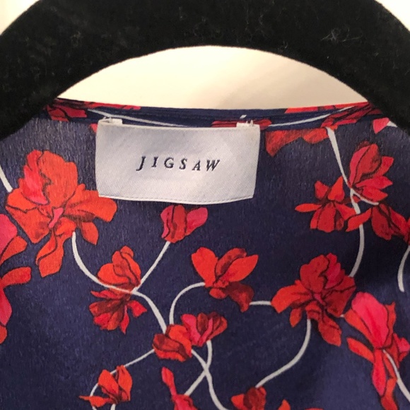 Jigsaw Short Kimono Top - Blue with beautiful red flower pattern - Picture 4 of 4